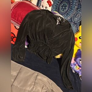 Women’s black dressy shirt